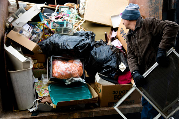 Yard Cleanup Services in Edmore, MI